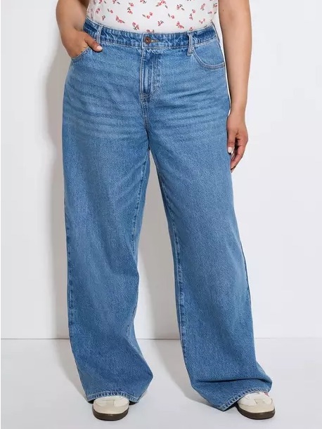 Nwt - Torrid Low Rise Light Wash Straight Leg Jeans